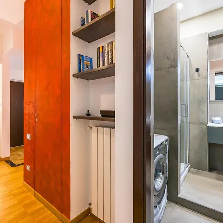 Fresh And Trendy Flat At Vomero Nápoles