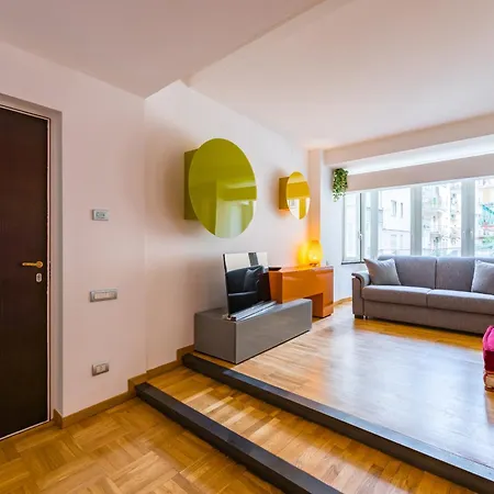 Fresh And Trendy Flat At Vomero Apartment *