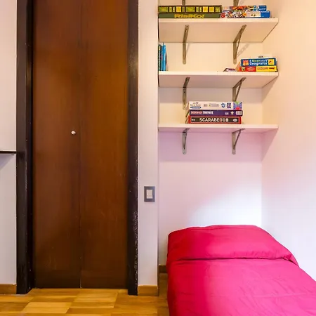 Fresh And Trendy Flat At Vomero Apartment